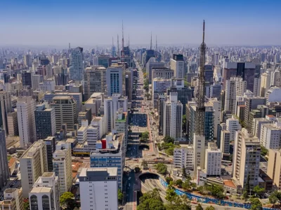 Zonas de eixo de transporte em SP tiveram maior área construida desde 2016