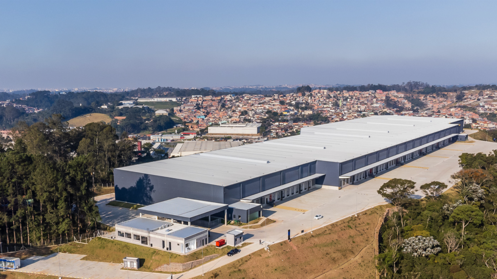 Ocupação de galpões por empresas de comércio eletrônico passa por redesenho no Brasil