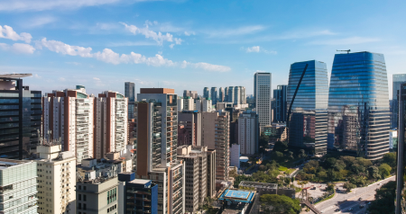 Área média dos prédios corporativos da Zona Centralizada está em queda