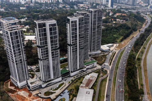 Folha de São Paulo: Muros de novos arranha-céus mudam o horizonte na Marginal Pinheiros